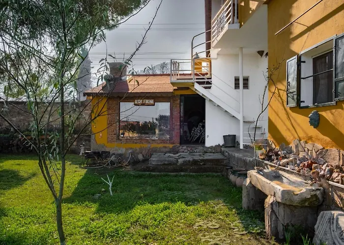 Saygin Ephesus Boutique * Tire