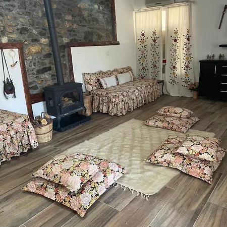 Saygin Ephesus Boutique * Tire