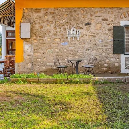 Saygin Ephesus Boutique Tire