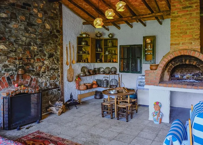 Saygin Ephesus Boutique Tire